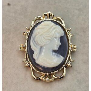 Vintage Cameo Brooch Gray Resin Victorian Lady Bezel Set Fancy Gold Tone Frame